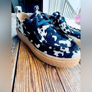 Cowhide Shoes Size 7